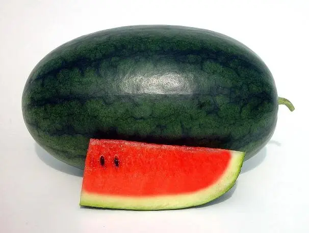 Watermelon : 1 Pc (1.6 Kg-1.9 kg)